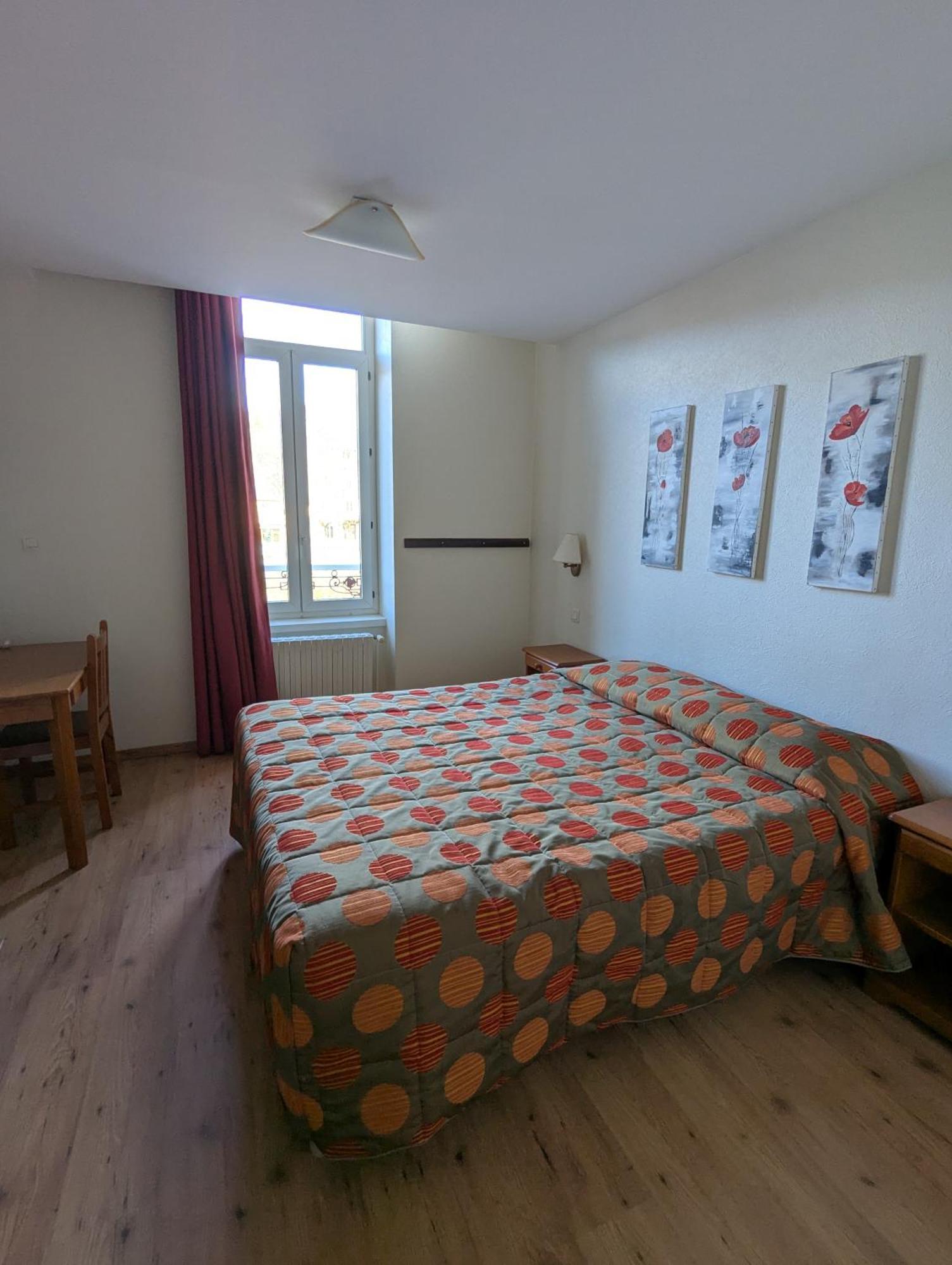 Logis Hotel Regina La Bourboule Kültér fotó